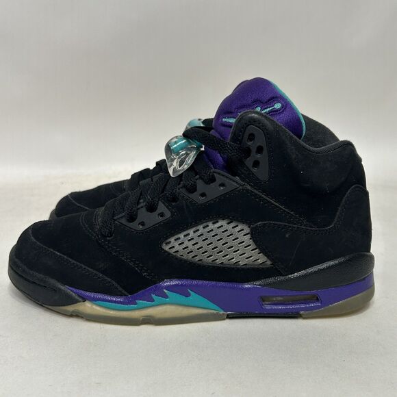 Nike Shoes Air Jordan 5 Retro GS “Black Grape” 2024 - Picture 6 of 8